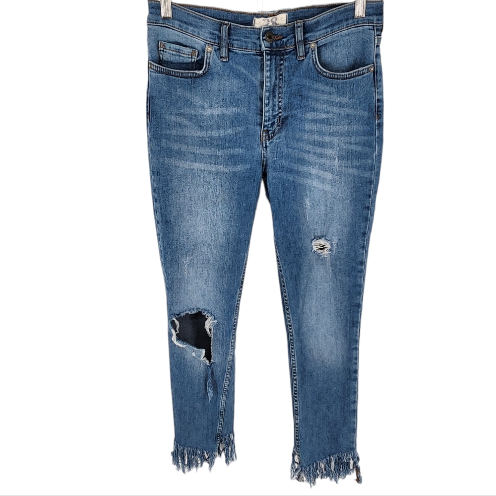 Free People We the Free High Rise Ripped Cropped Skinny Jean Fringe Hem 28 - Picture 2 of 14